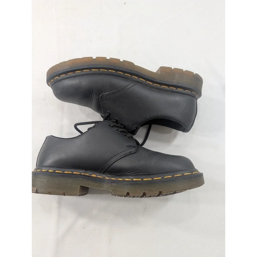 Doc Marten Slip Resistance Low top Black  Size 5M  Safety Working Shoe